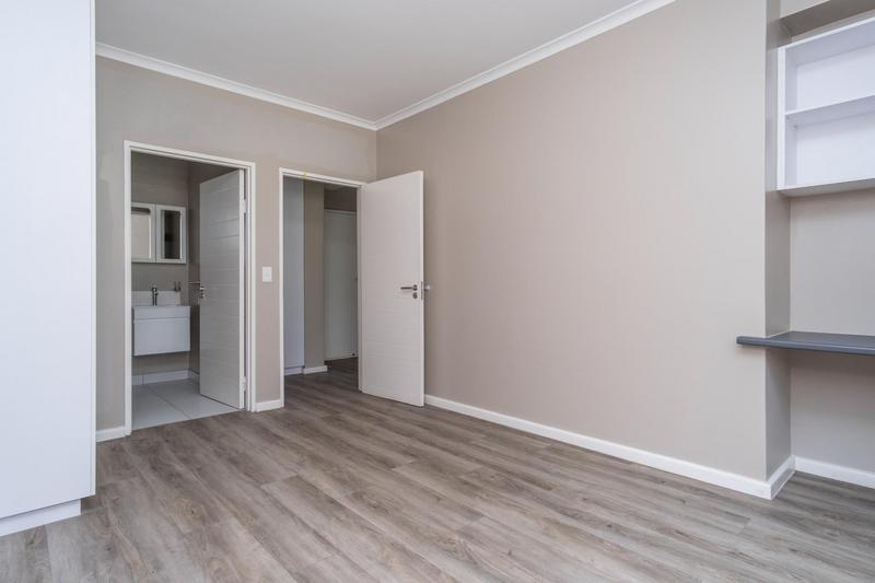 2 Bedroom Property for Sale in Rondebosch Western Cape